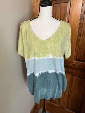 Sonoma Tie-Dye V-Neck Short Sleeve Top in Lime, White & Teal
